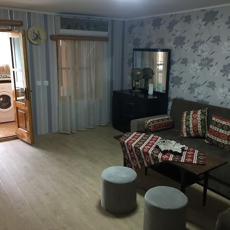 Old Yard Guest House Tbiliszi Kültér fotó