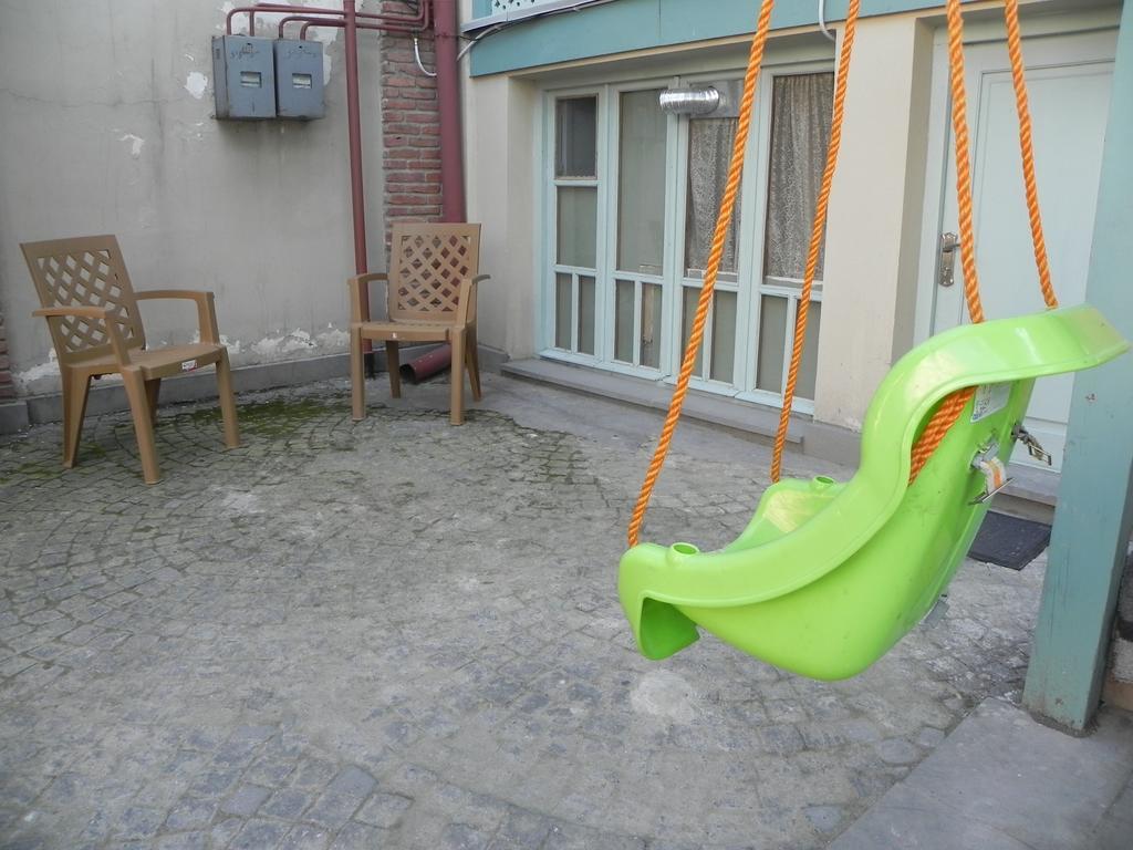 Old Yard Guest House Tbiliszi Kültér fotó